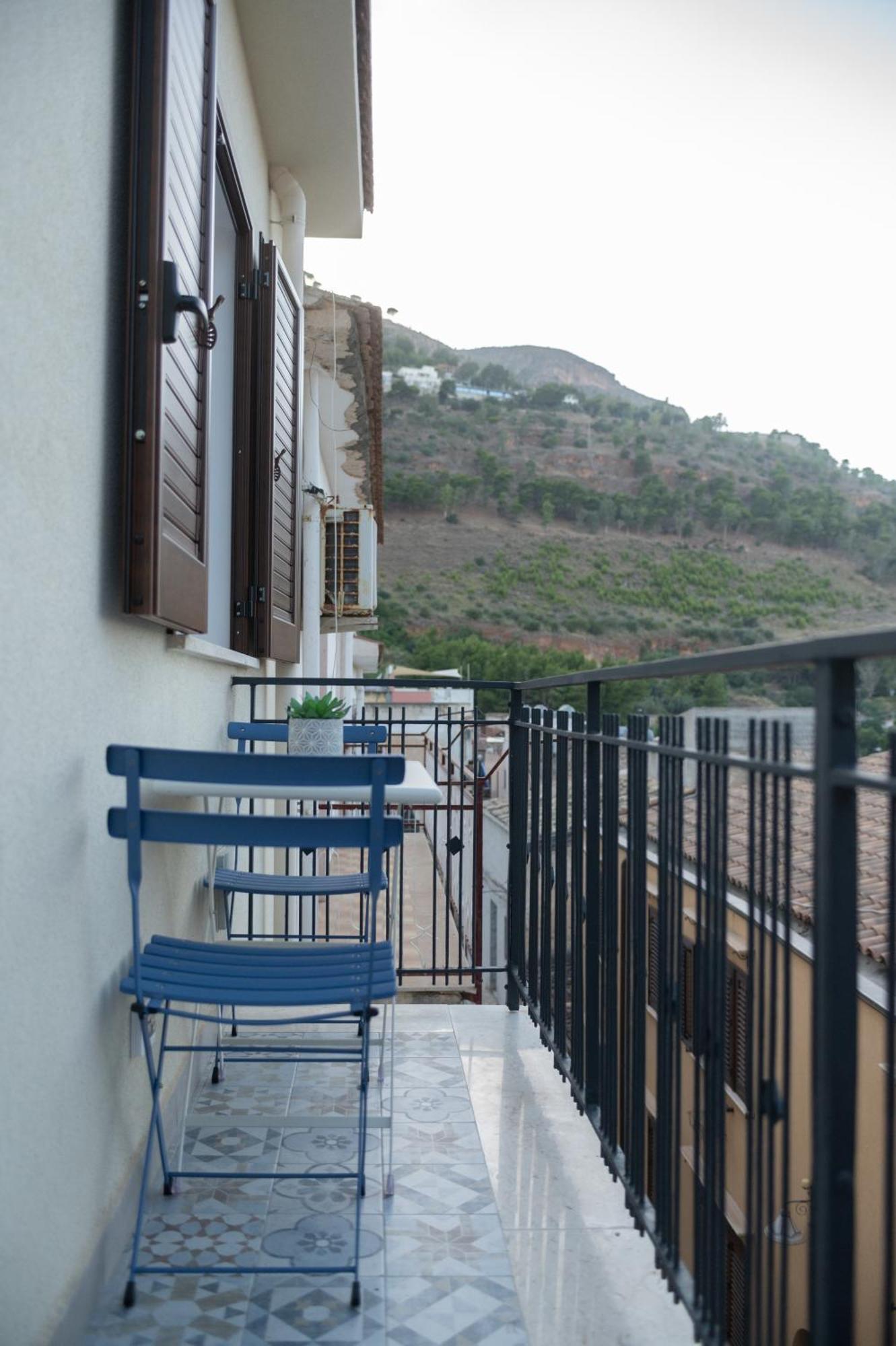 Casa Vacanze Marinaro 카스텔라마레델골포 외부 사진